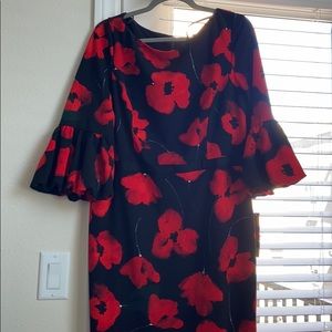 Maggy London dress with puffy sleeves